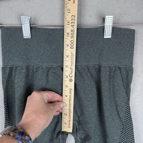 Gymshark Womens Vital Rise Seamless Leggings Sz Small? Dark Green Pull On - Picture 3 of 6